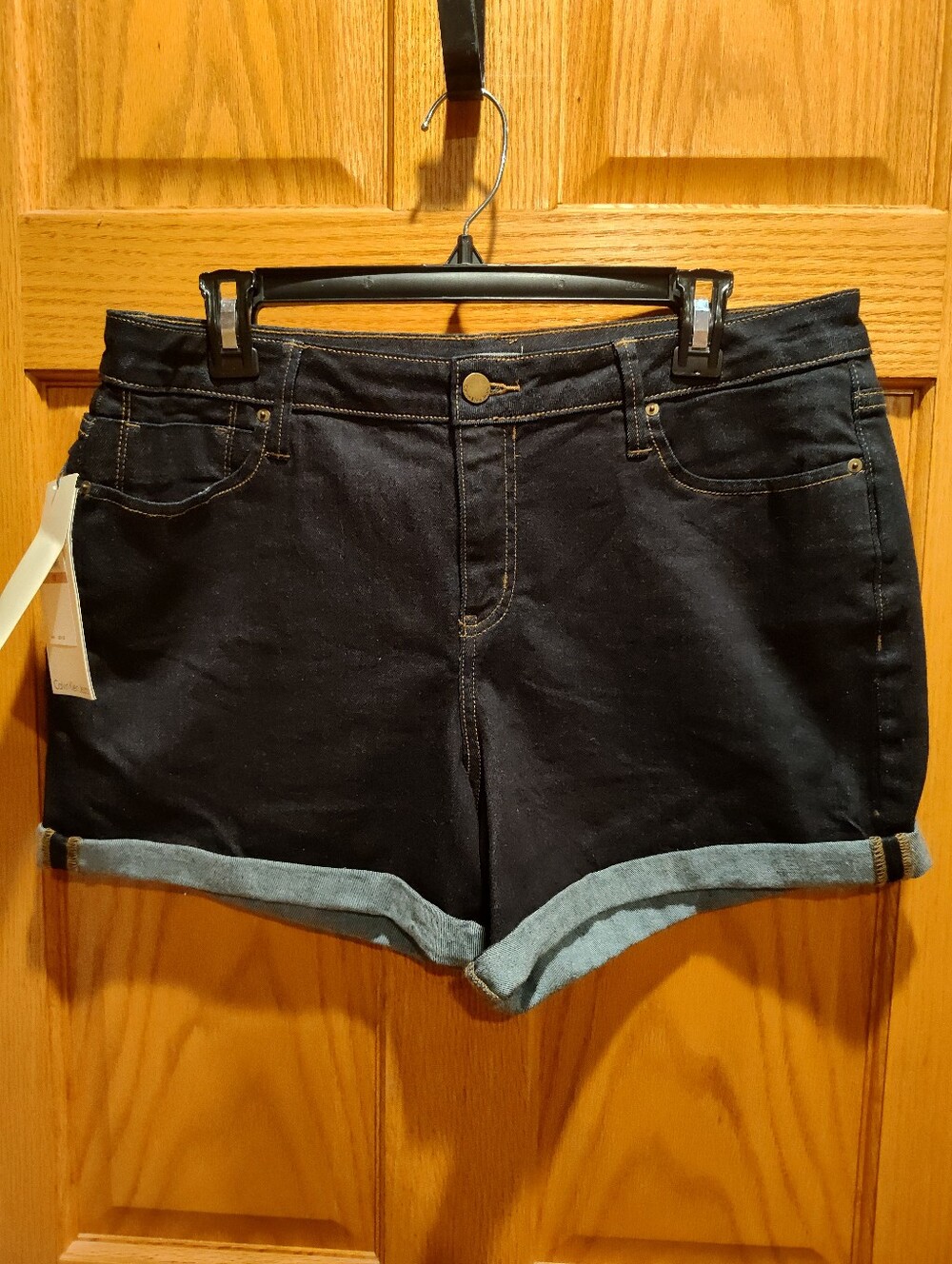 Calvin Klein Women’s Dark Blue Denim Roll-Cuff Shorts, Stretch